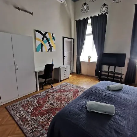 Astoria Downtown Daire Budapeşte