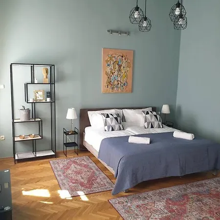 Astoria Downtown Apartamento